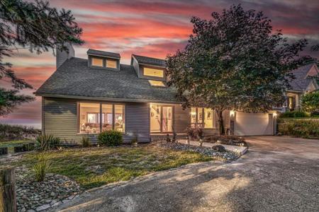300 Marquette Drive