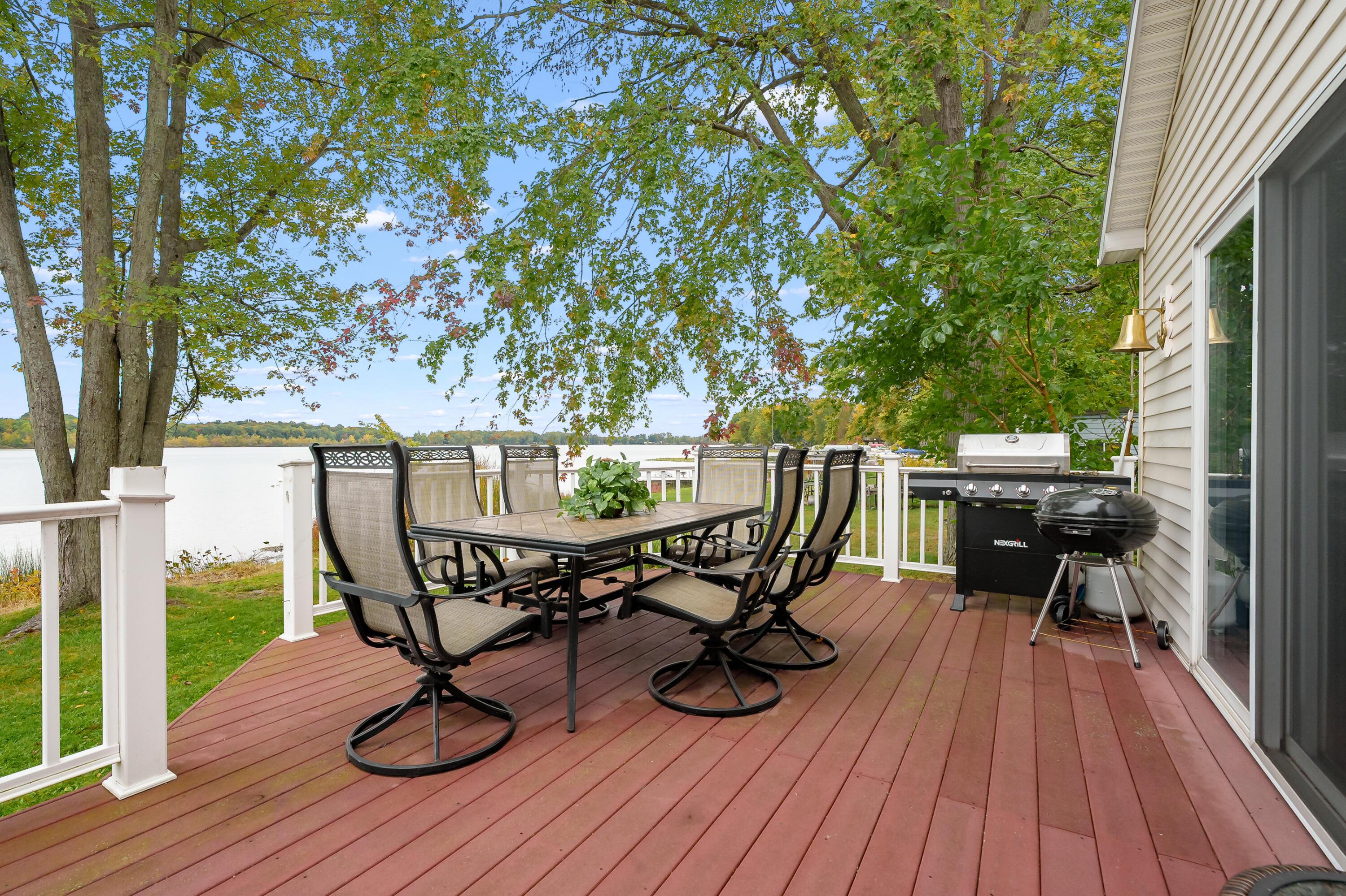 Image 2: Deck Views Face Southwest