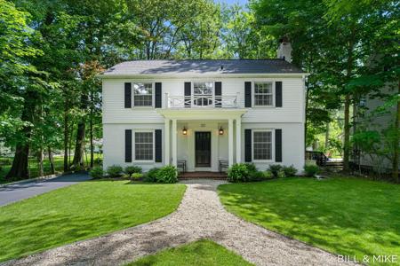 321 Lakeshore Drive