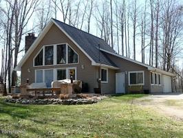 8177 Highland Trail
