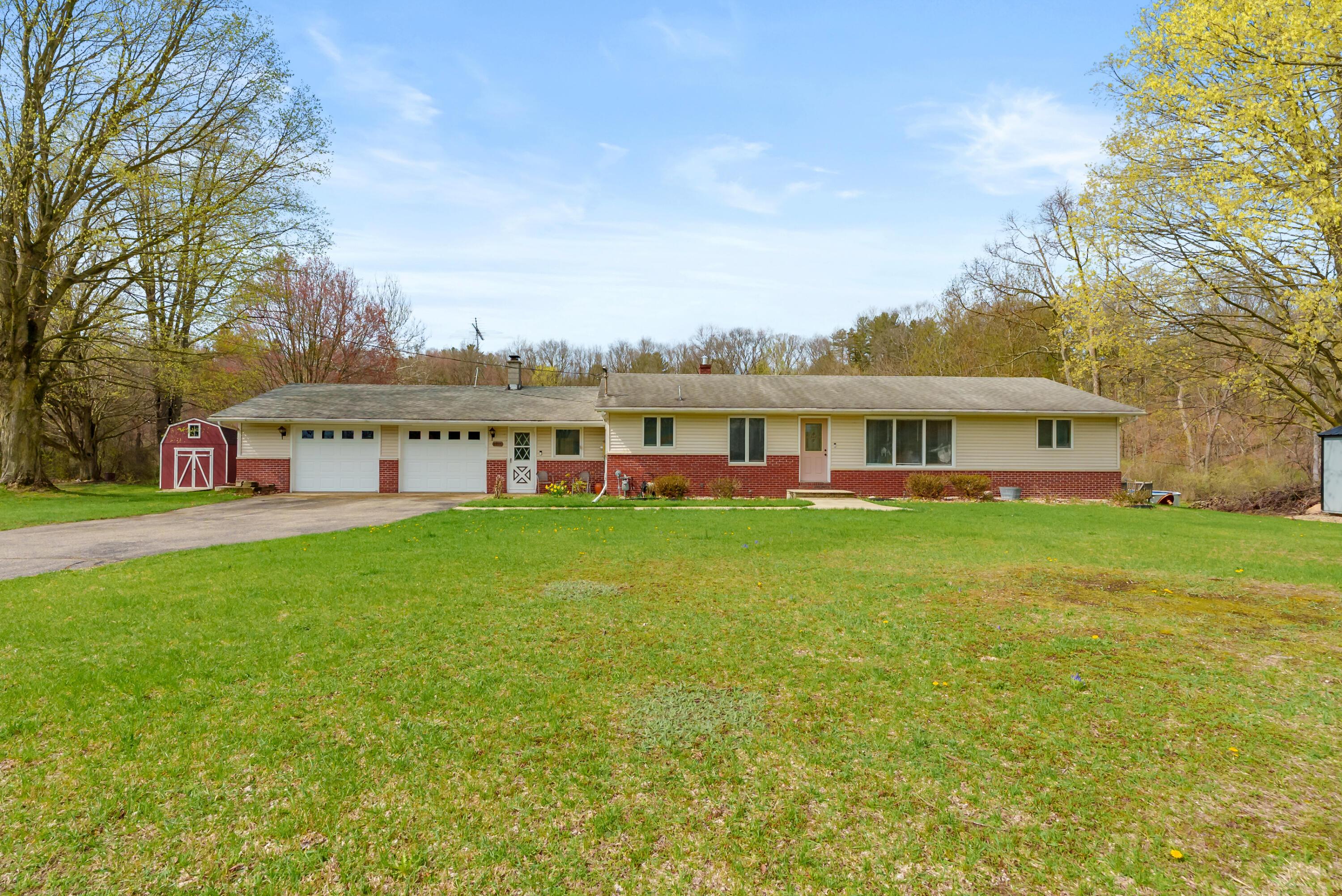 Image 1: Monroe Rd 3502 Allegan 49010-1