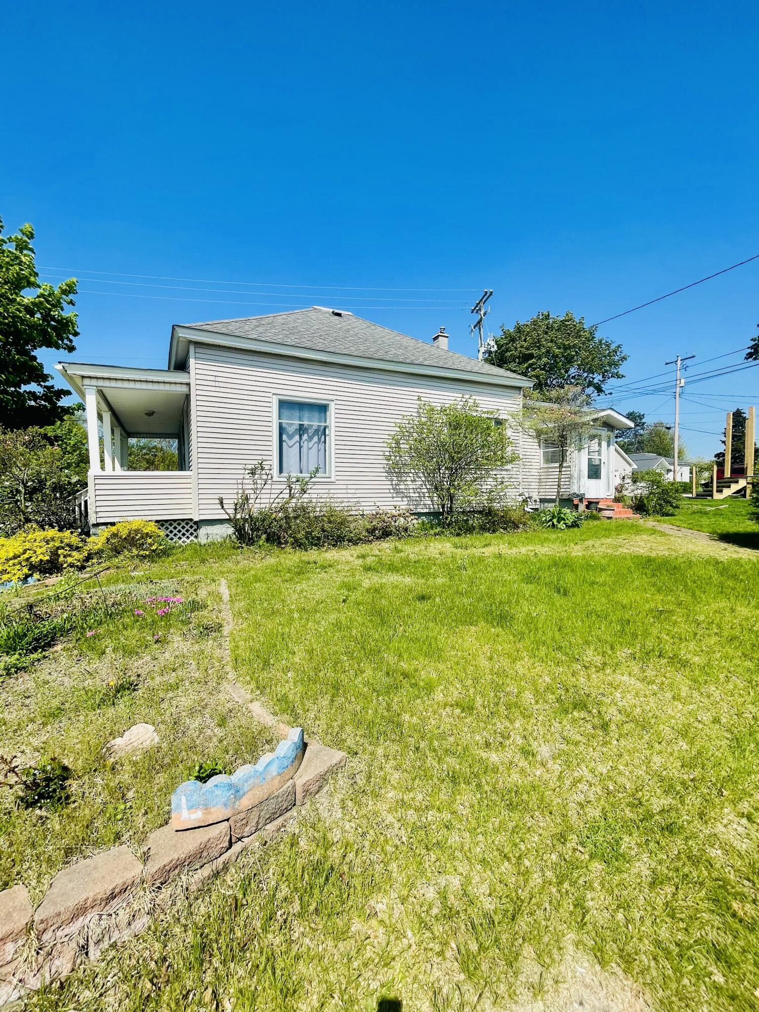 Image 3: FullSizeRender