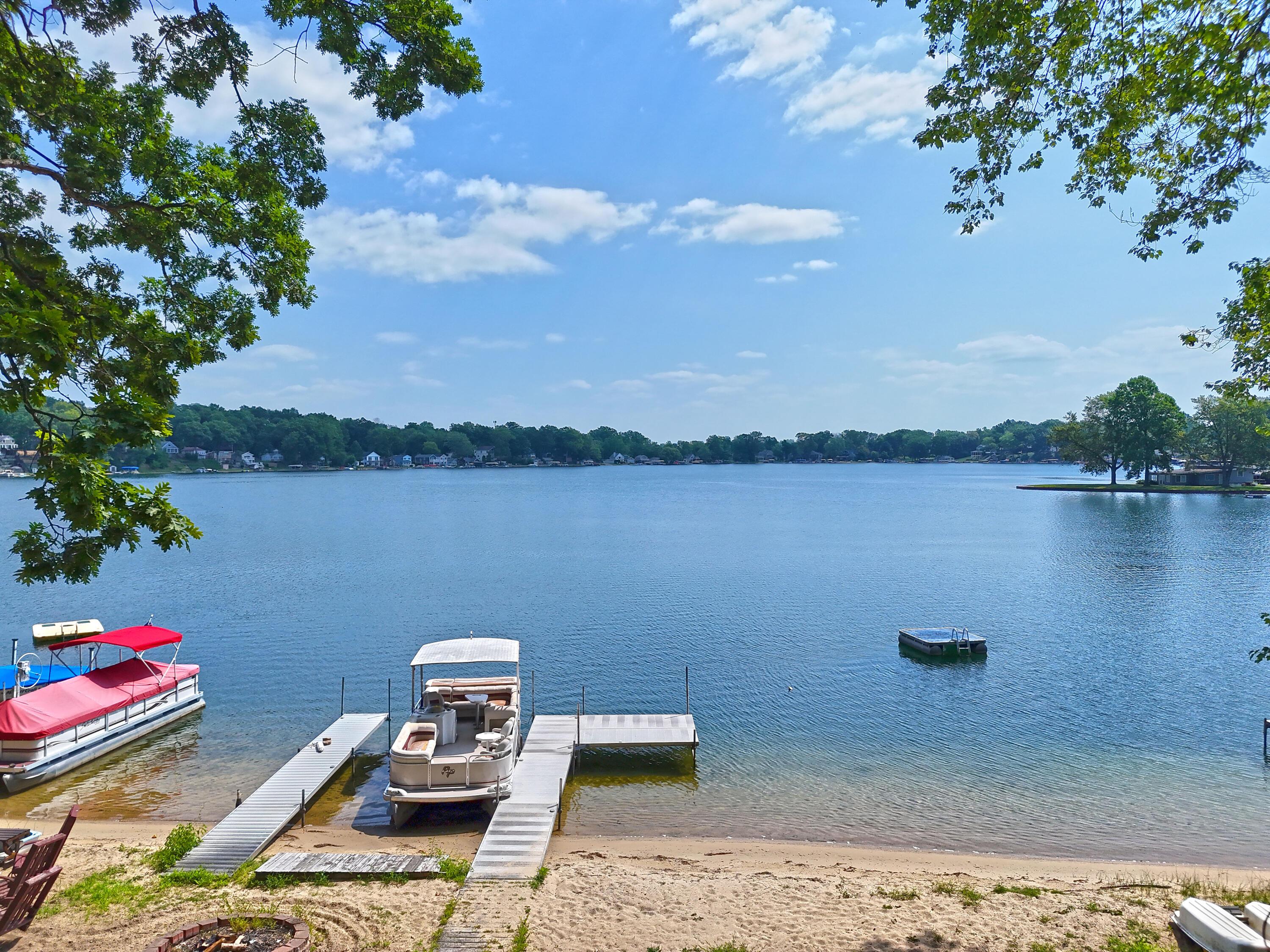 Image 2: View of Lake From Deck