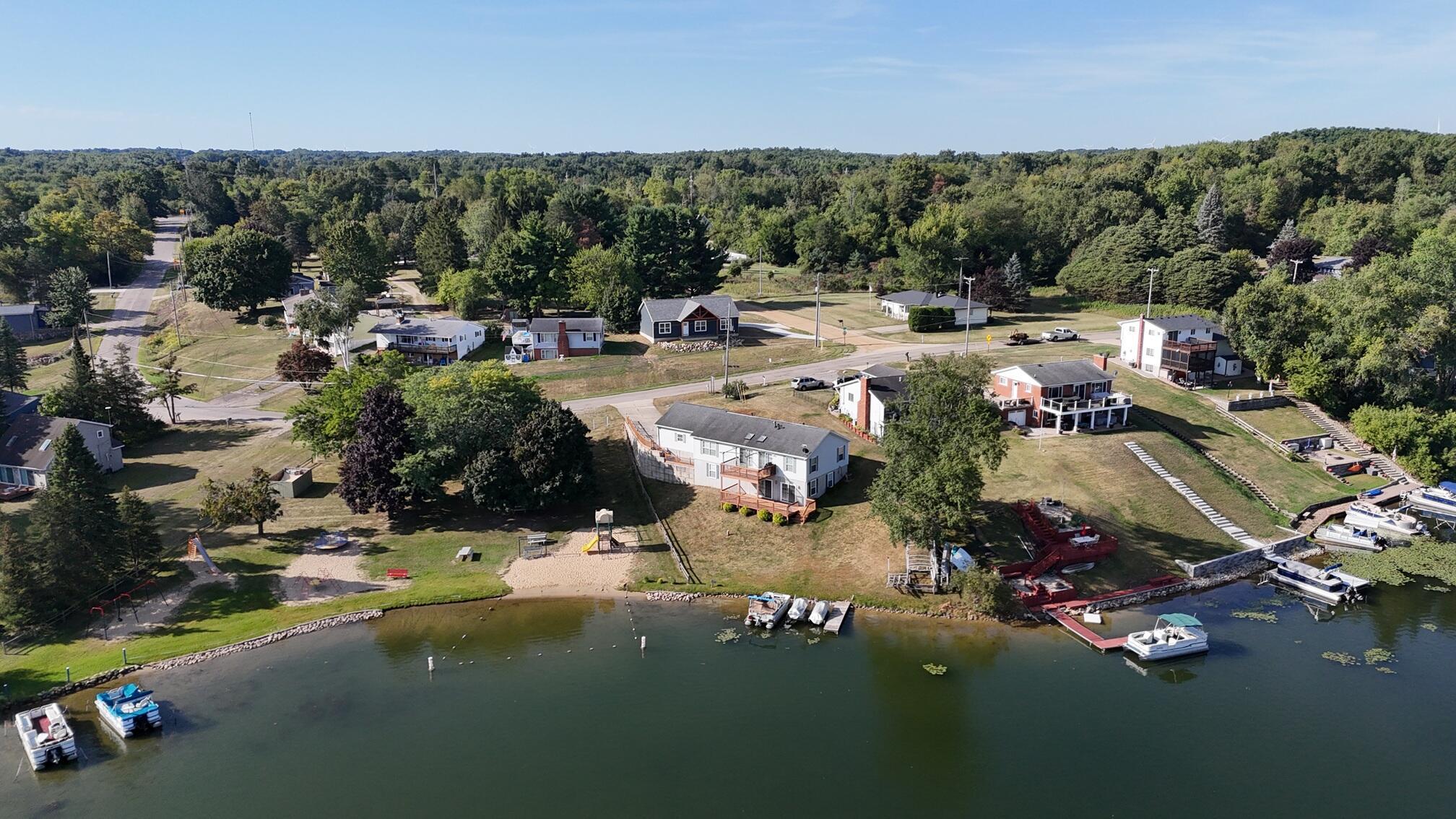Image 3: DJI_20250903100534_0166_D