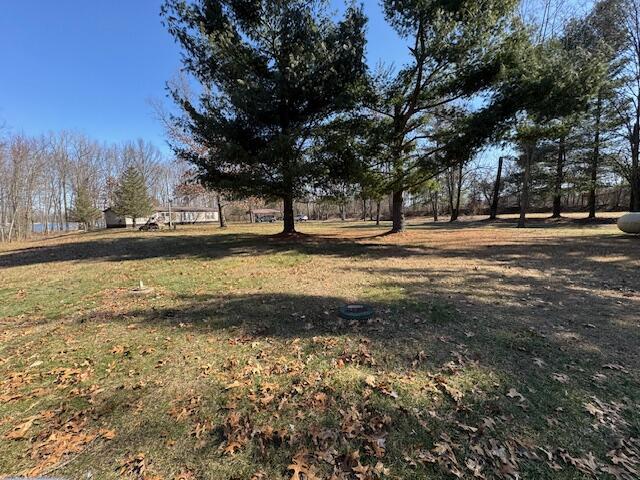 Image 3: VIEW ENETERING PROPERTY