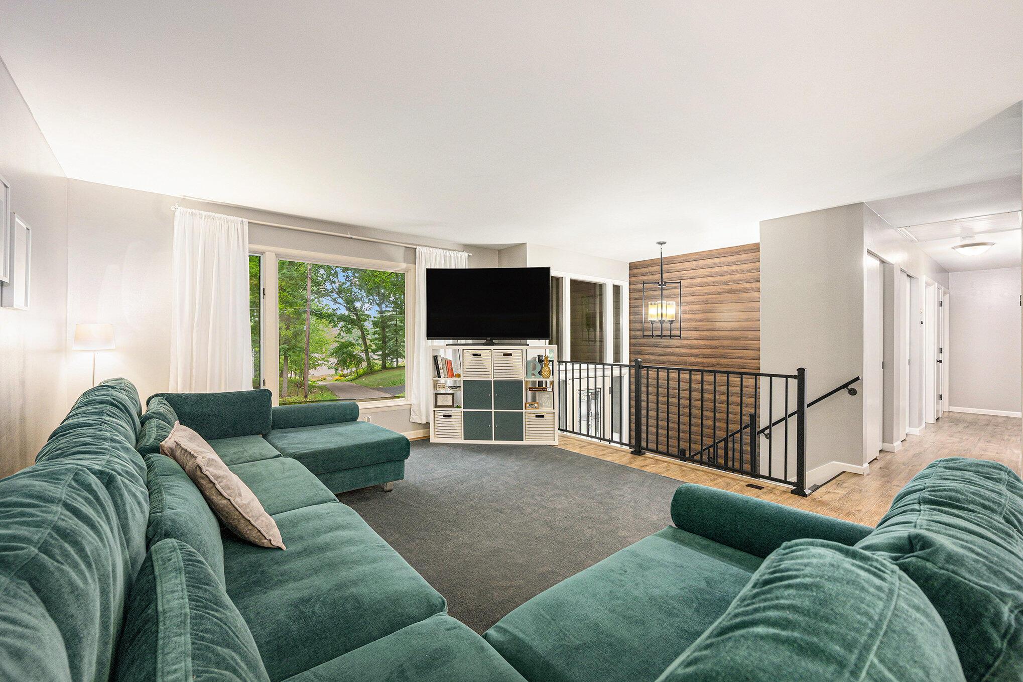 Image 3: living room facing front door