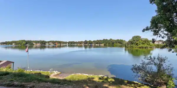 Image 4: 166-web-or-mls-567-breezy-bluff-st