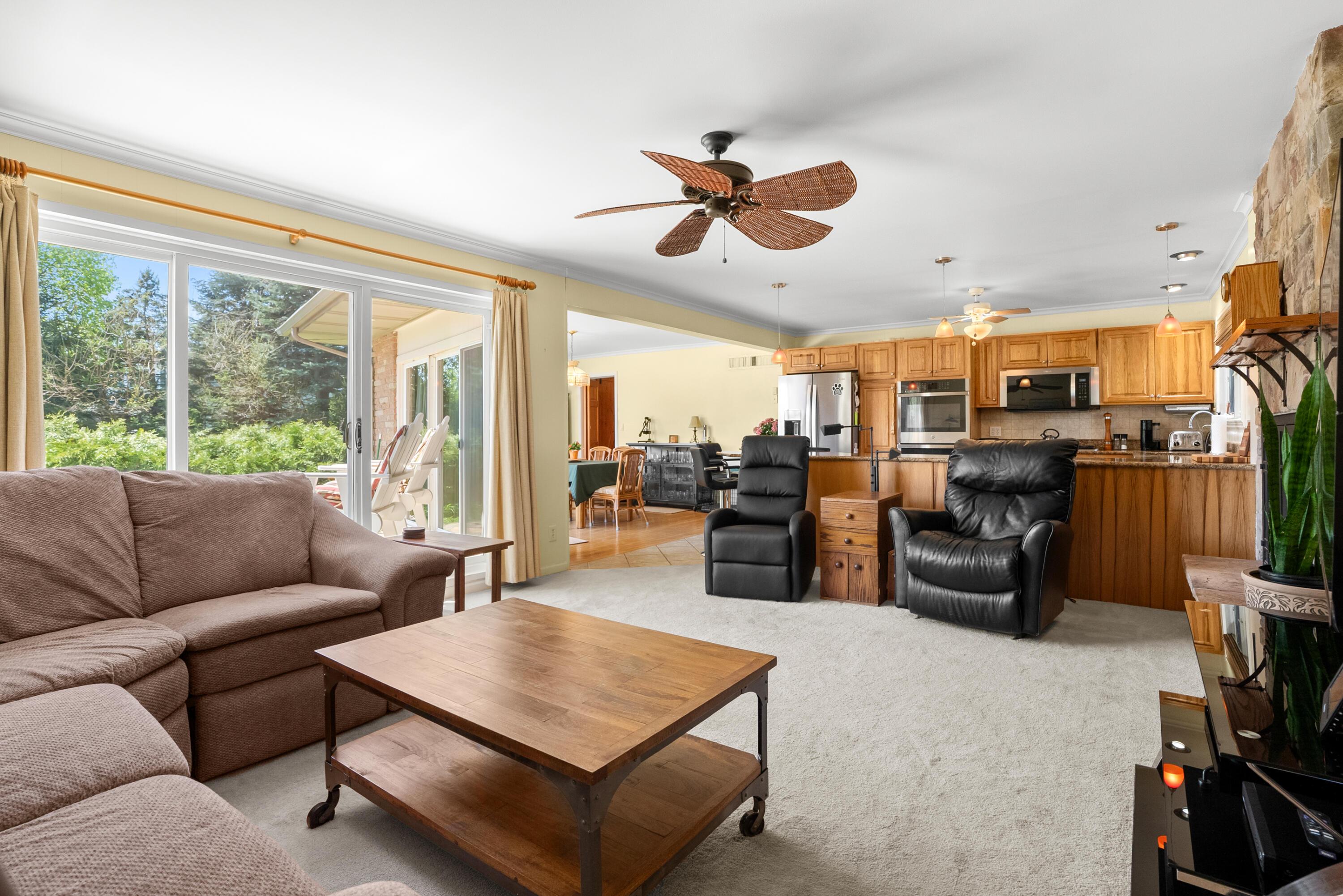 Image 3: Summit St 51545 Paw Paw 49079-4