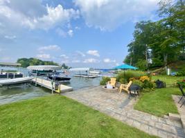 31530 Maple Island