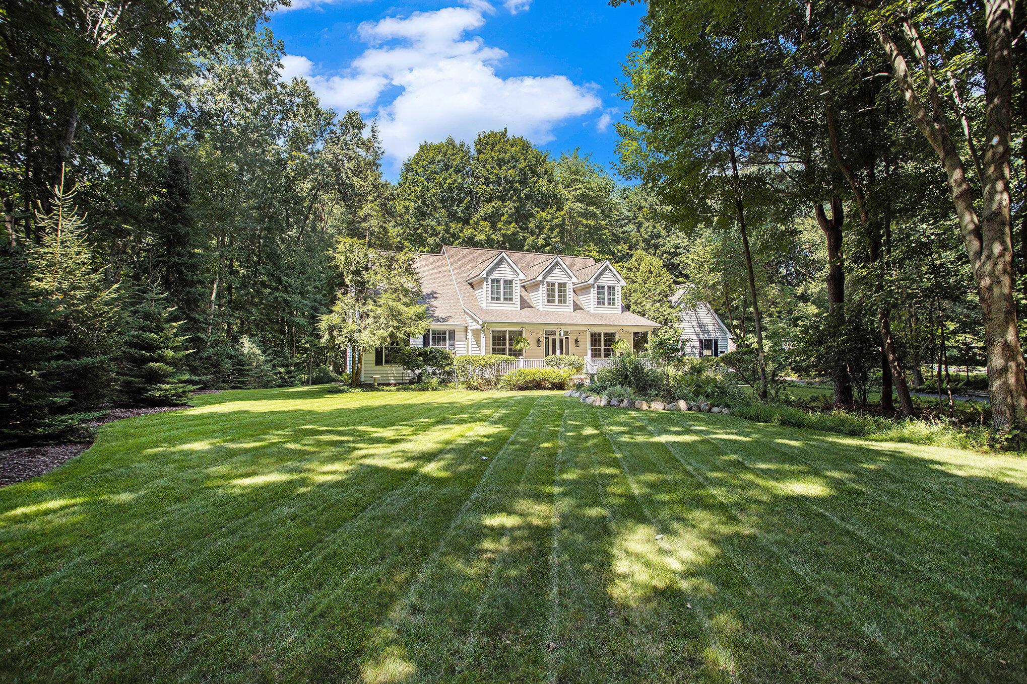 Image 2: Front of Home