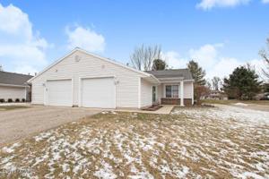 7165 E Cannon Pl Drive