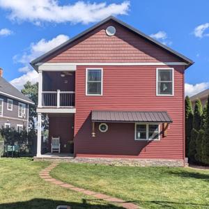 8811 Waruf Avenue