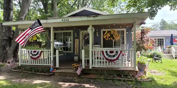 4244 S Paybowme Trail