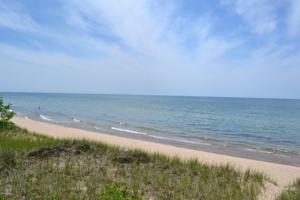 2849 Lakeshore Drive