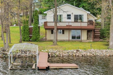 59036 Lakeshore Drive