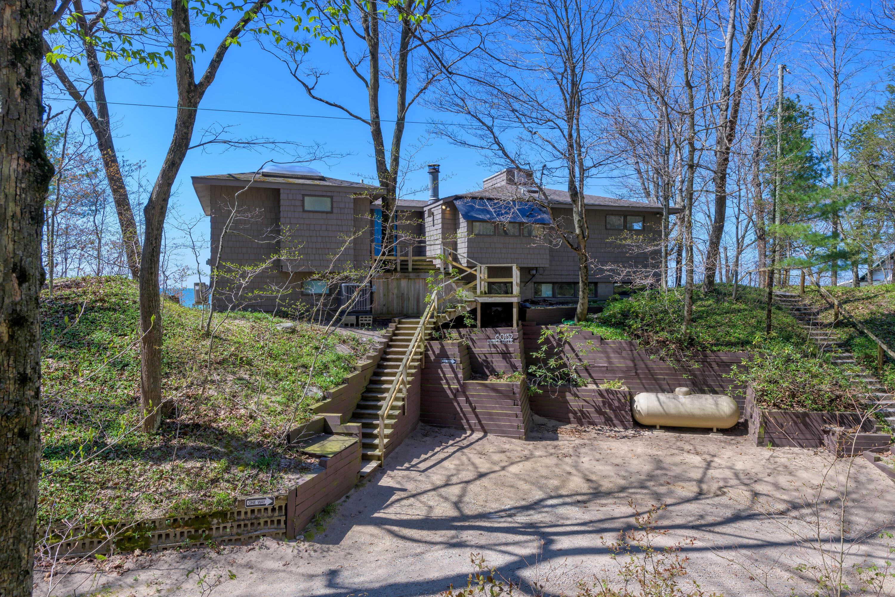 Image 3: 80132 Linden Hills-31