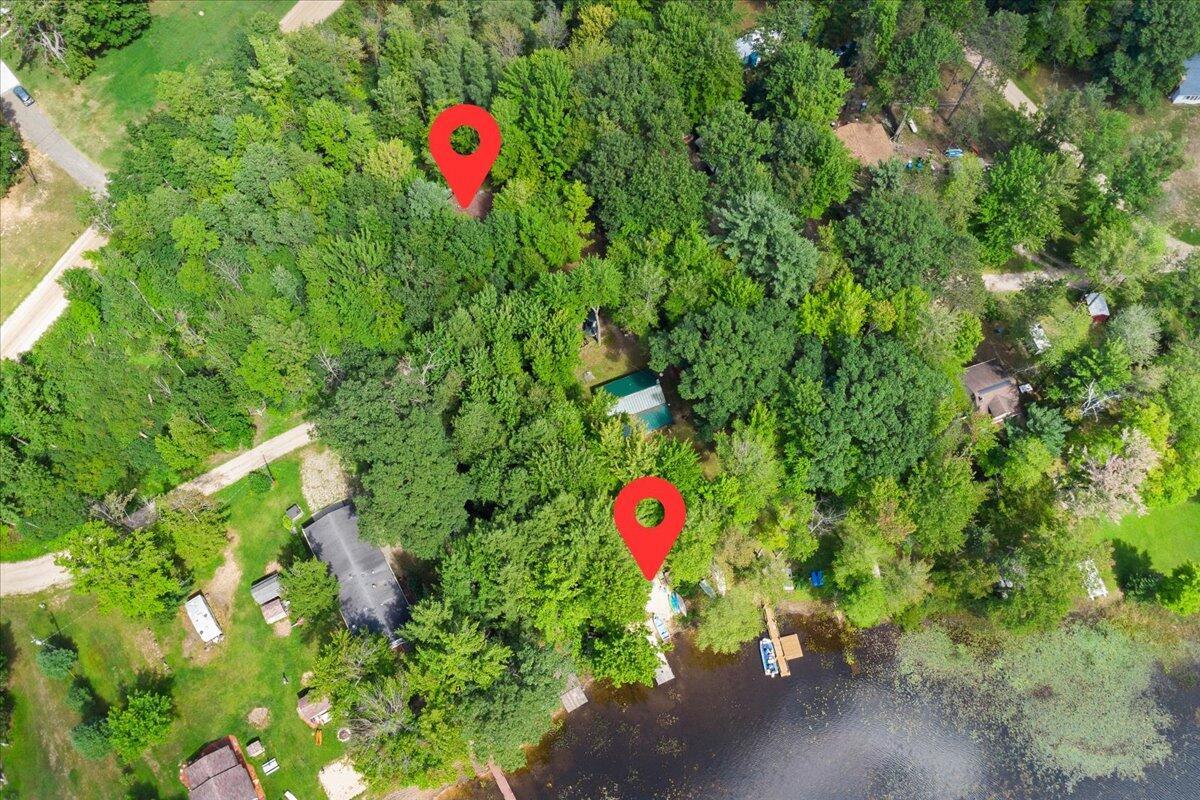 Image 2: 20308 lakeview aerial with pins locating