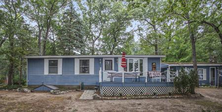 73 S Maple Road