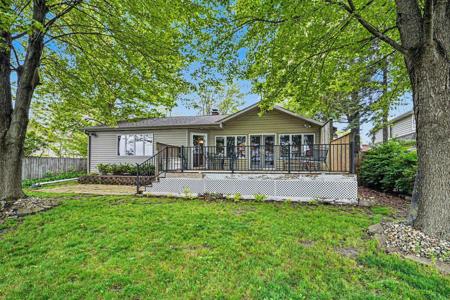 9525 Woodlawn