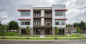 532 W 16th Street