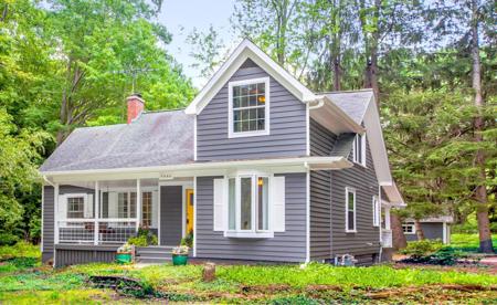 6224 Browntown Road