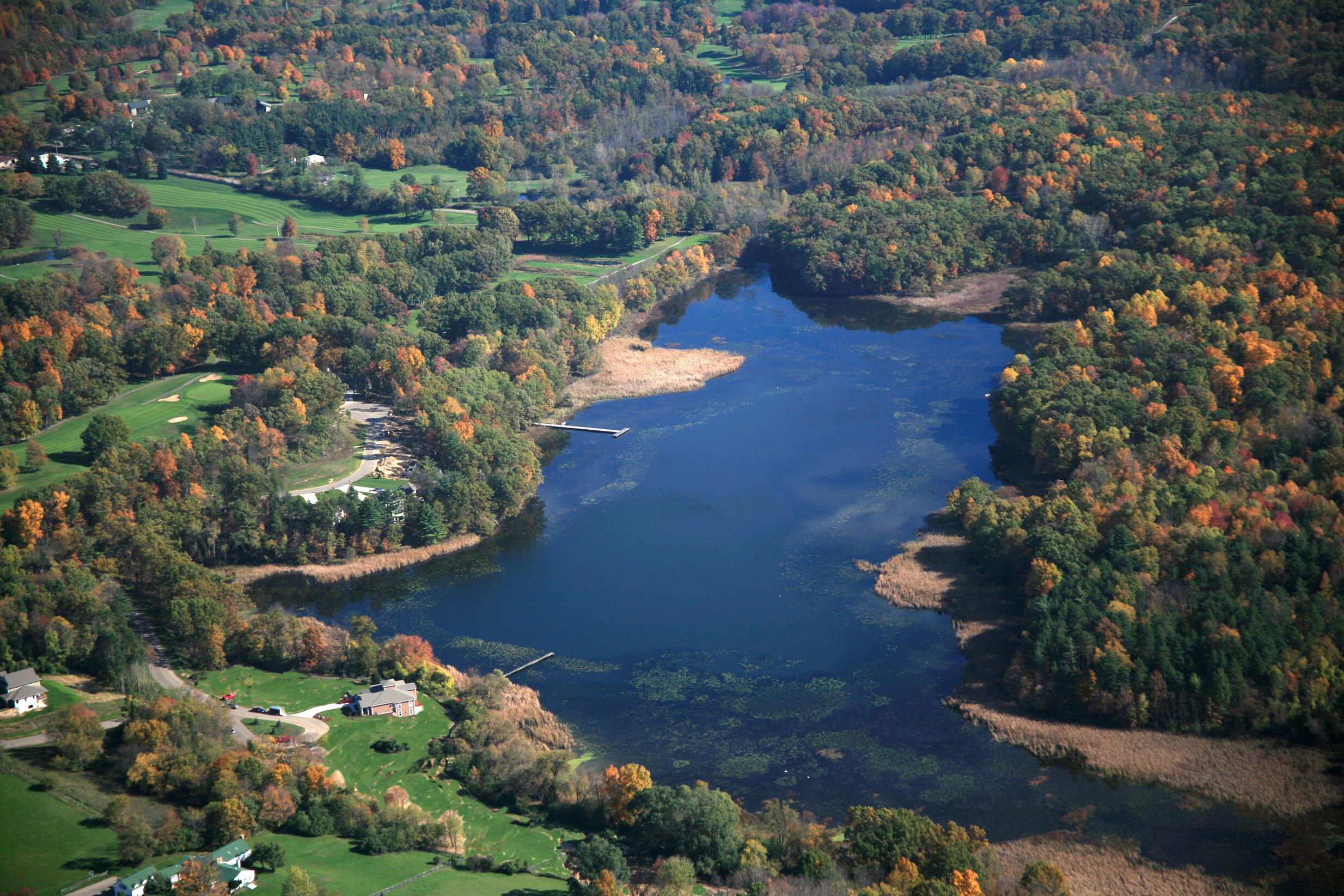 Image 4: Cranes Pond Aerial1