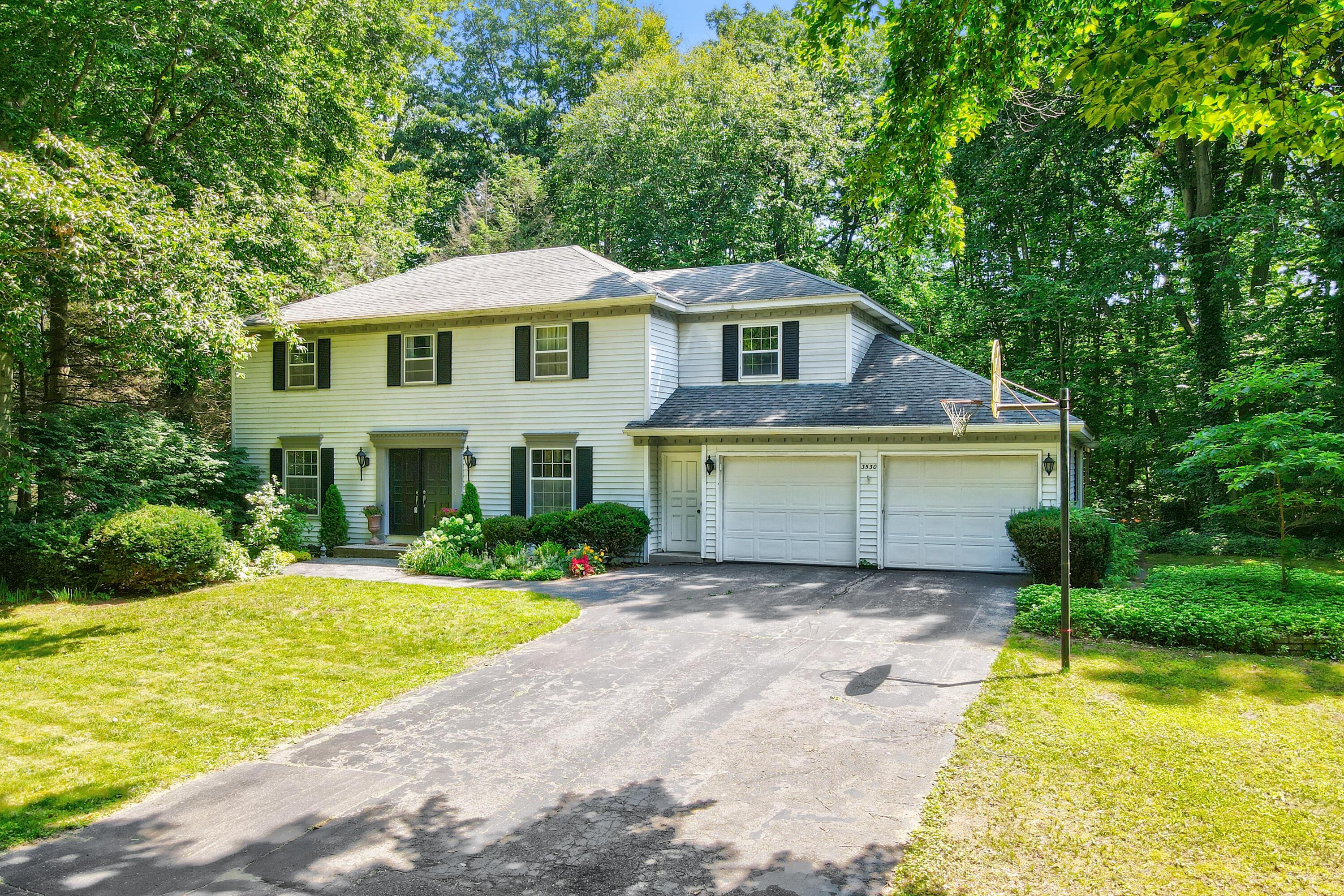 Image 1: Jim Ryan - 3530 Elderwood (50)-45