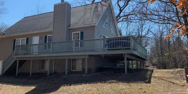 3104 N Silver Ridge Road