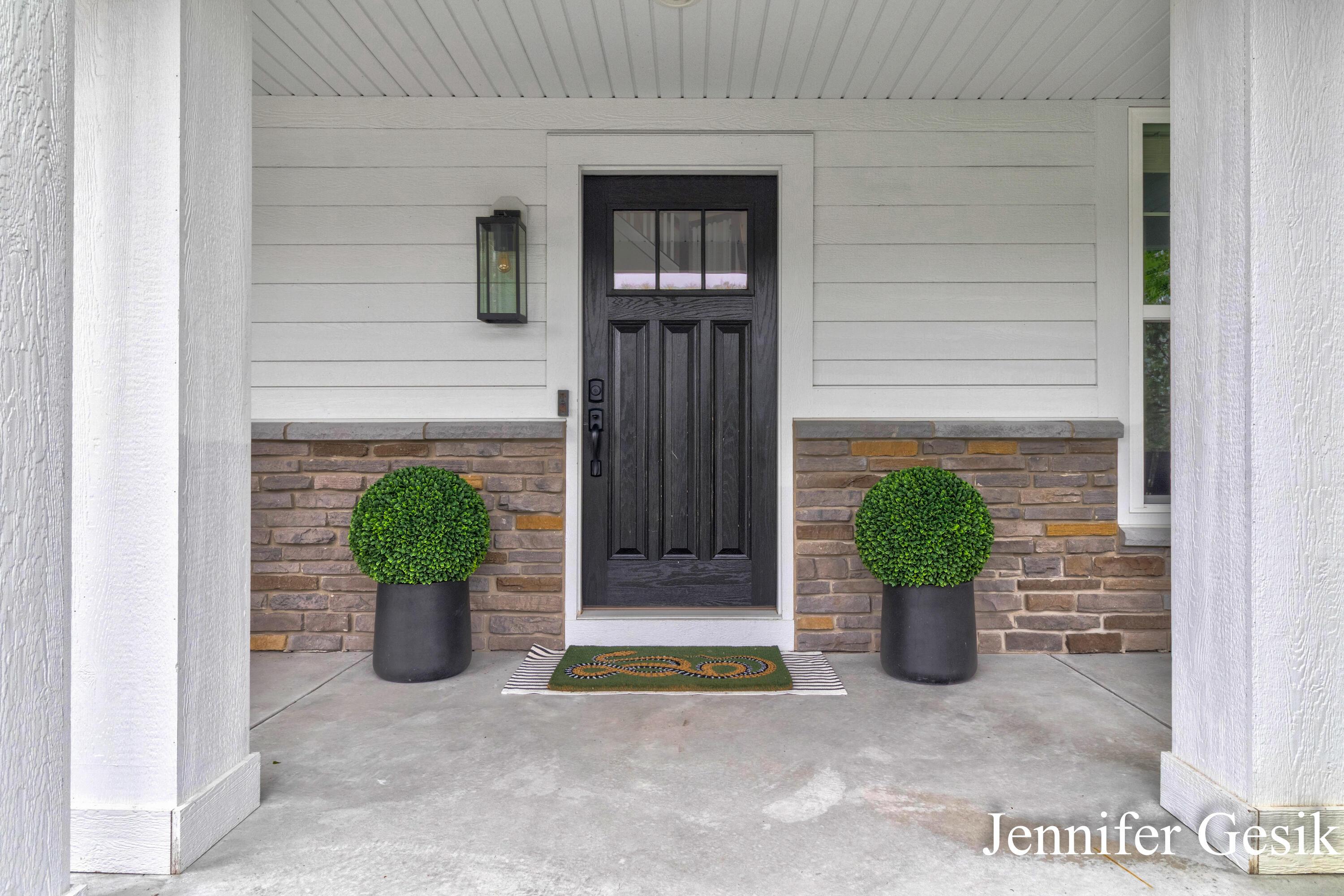 Image 3: Jennifer Gesik - 6644 Summer Meadows Dr