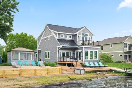 2641 Freshwater Cove Drive