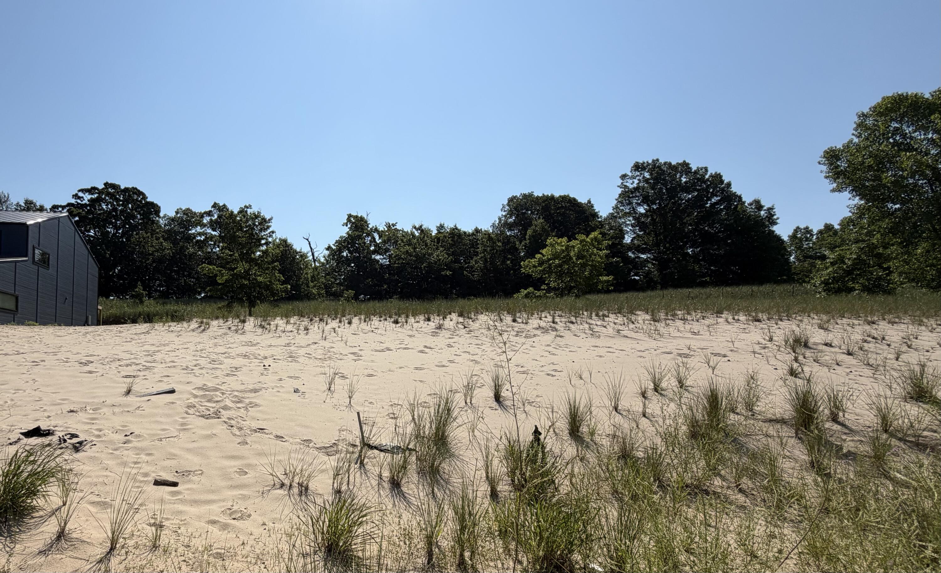 Image 3: Lot15 -East View