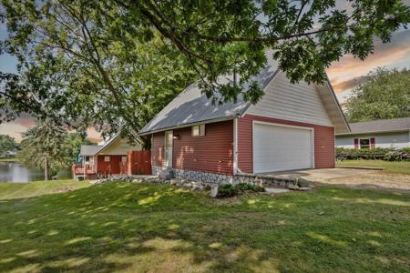 3931 E Shore Drive