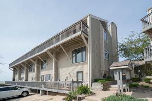 69 North Shore Drive