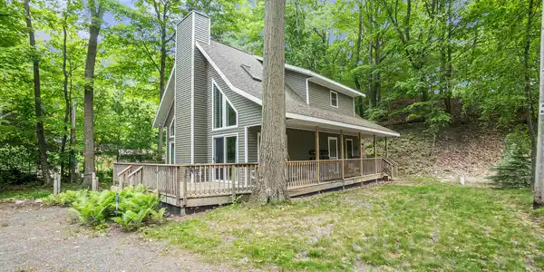 534 N Lighthouse Drive