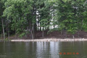 Unit 29 Old 17 Island in the Hillls