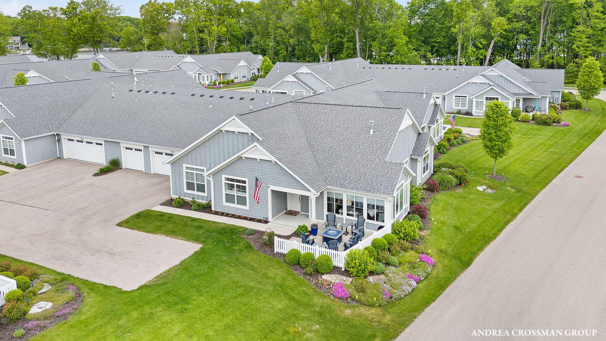 Image 1: 9-web-or-mls-225-janes-view-dr copy