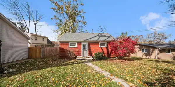 104 White Lake