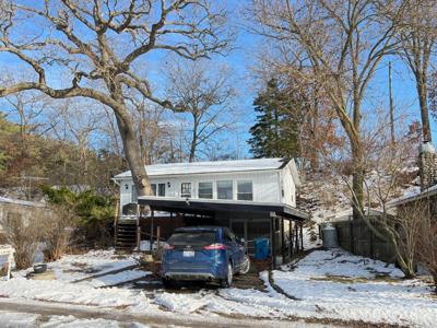 3302 N Blackstone Avenue