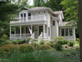 2833 Mazzie Lane