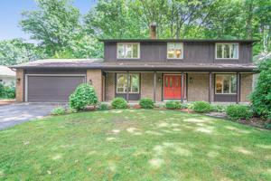2376 Sunset Bluff Drive