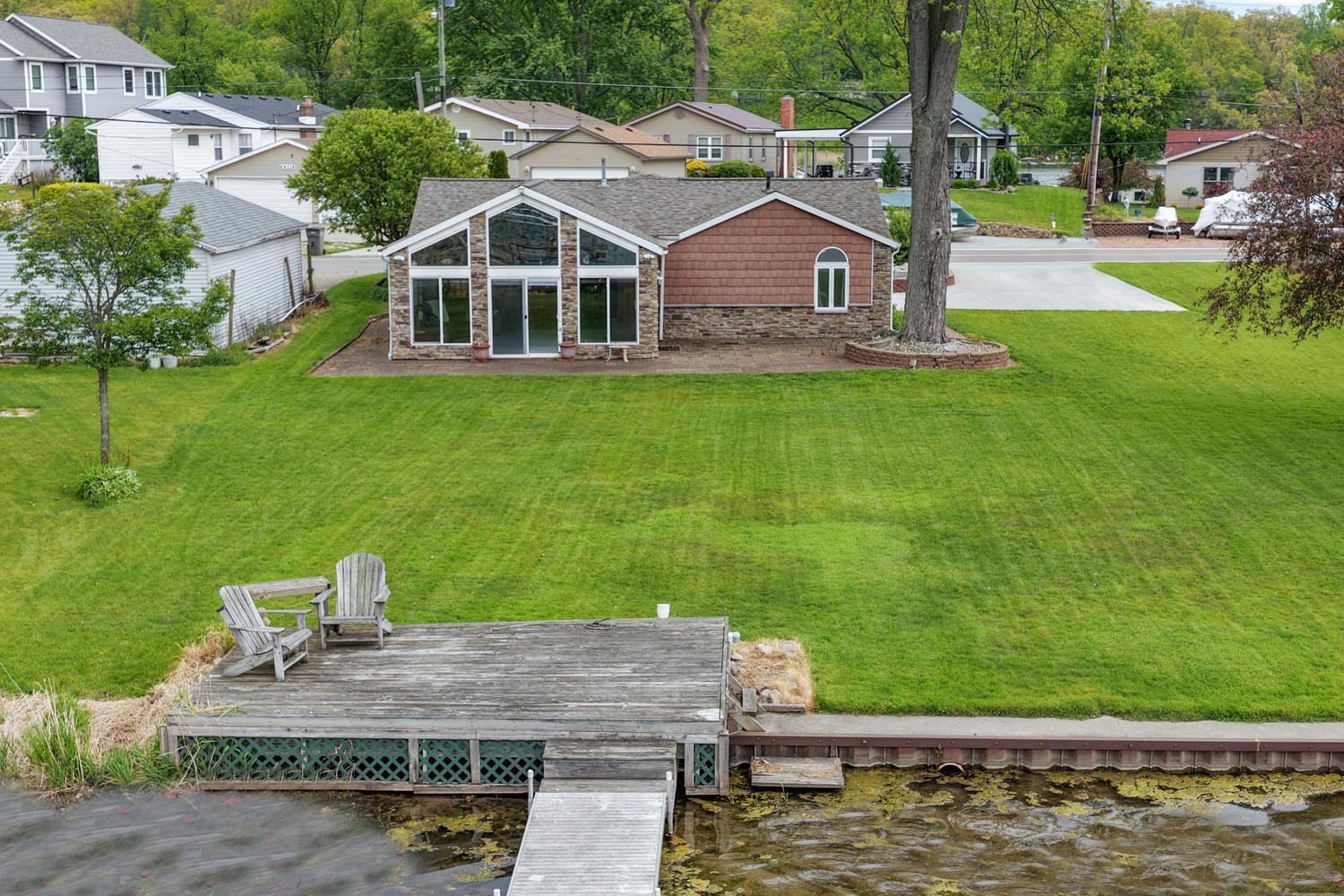 Image 3: 69734 Sunset Blvd Union MI-large-003-011