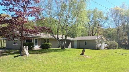 6816 W Victory Drive