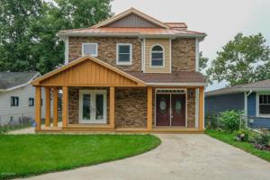 1724 Forest Drive