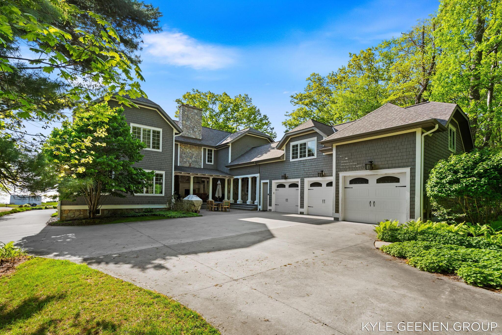Image 4: 13-web-or-mls-A7405574