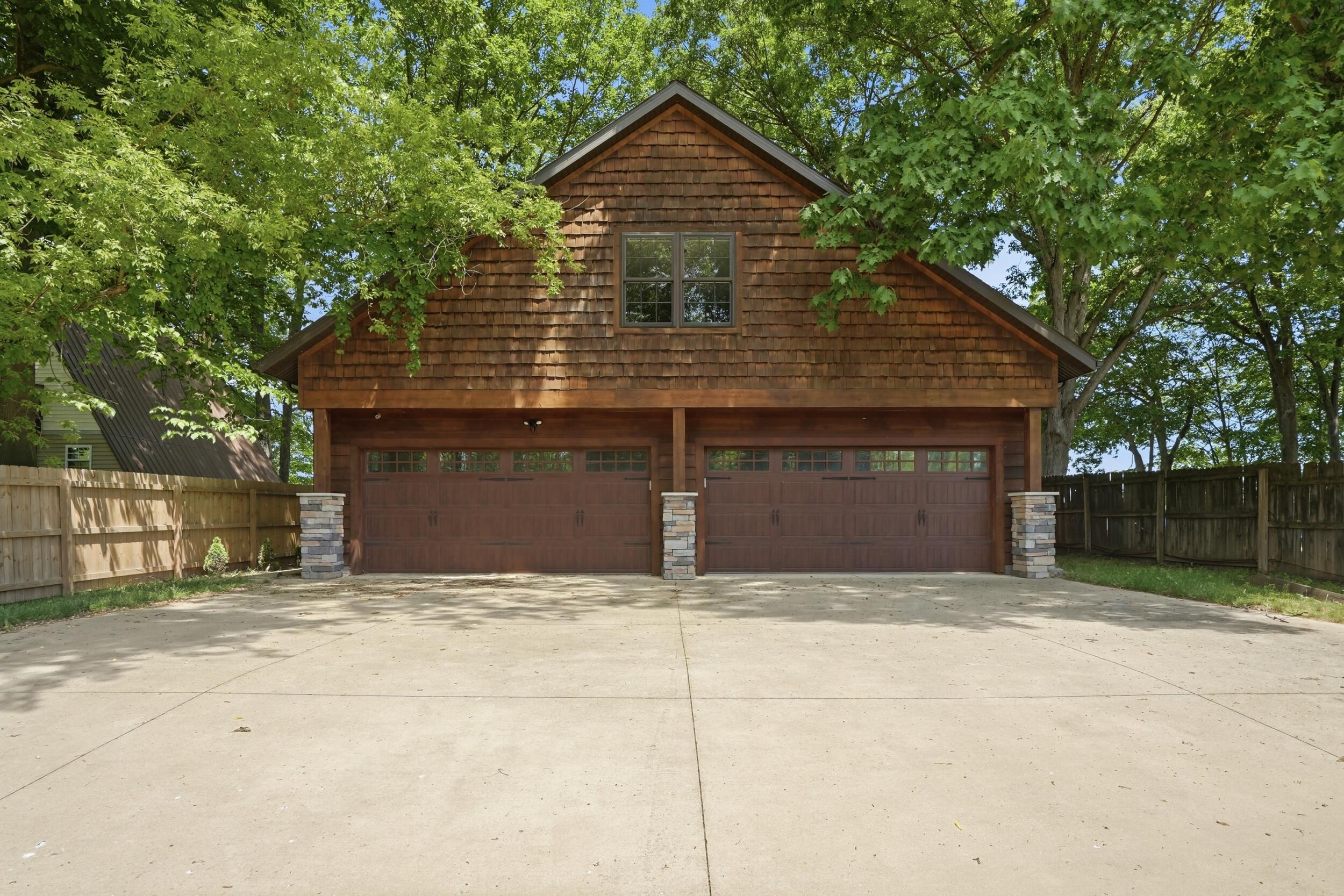 Image 2: dsc04208