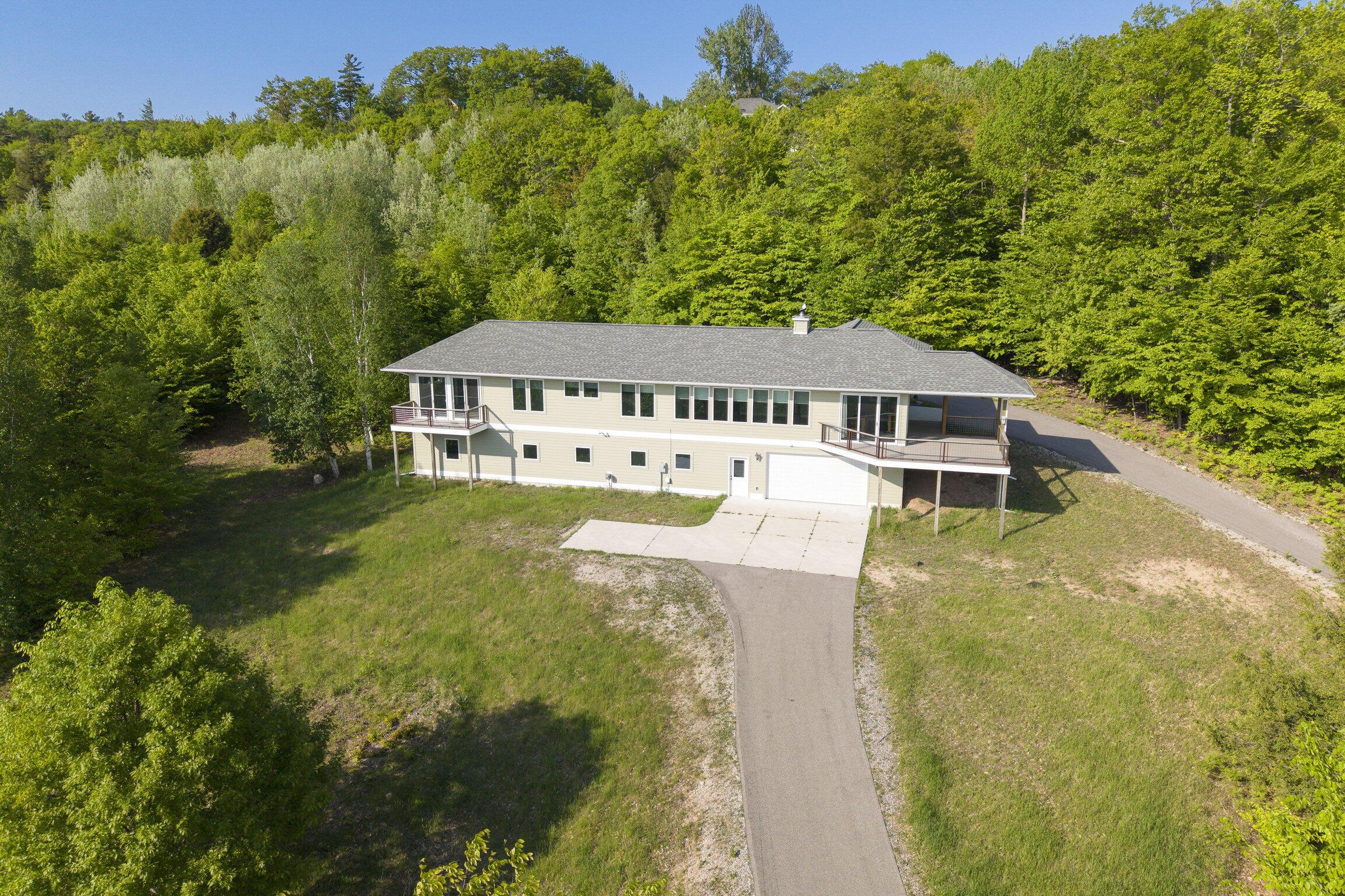 Image 3: 9798_N_Slope_Dr-71