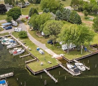 846 S Lakeshore Drive