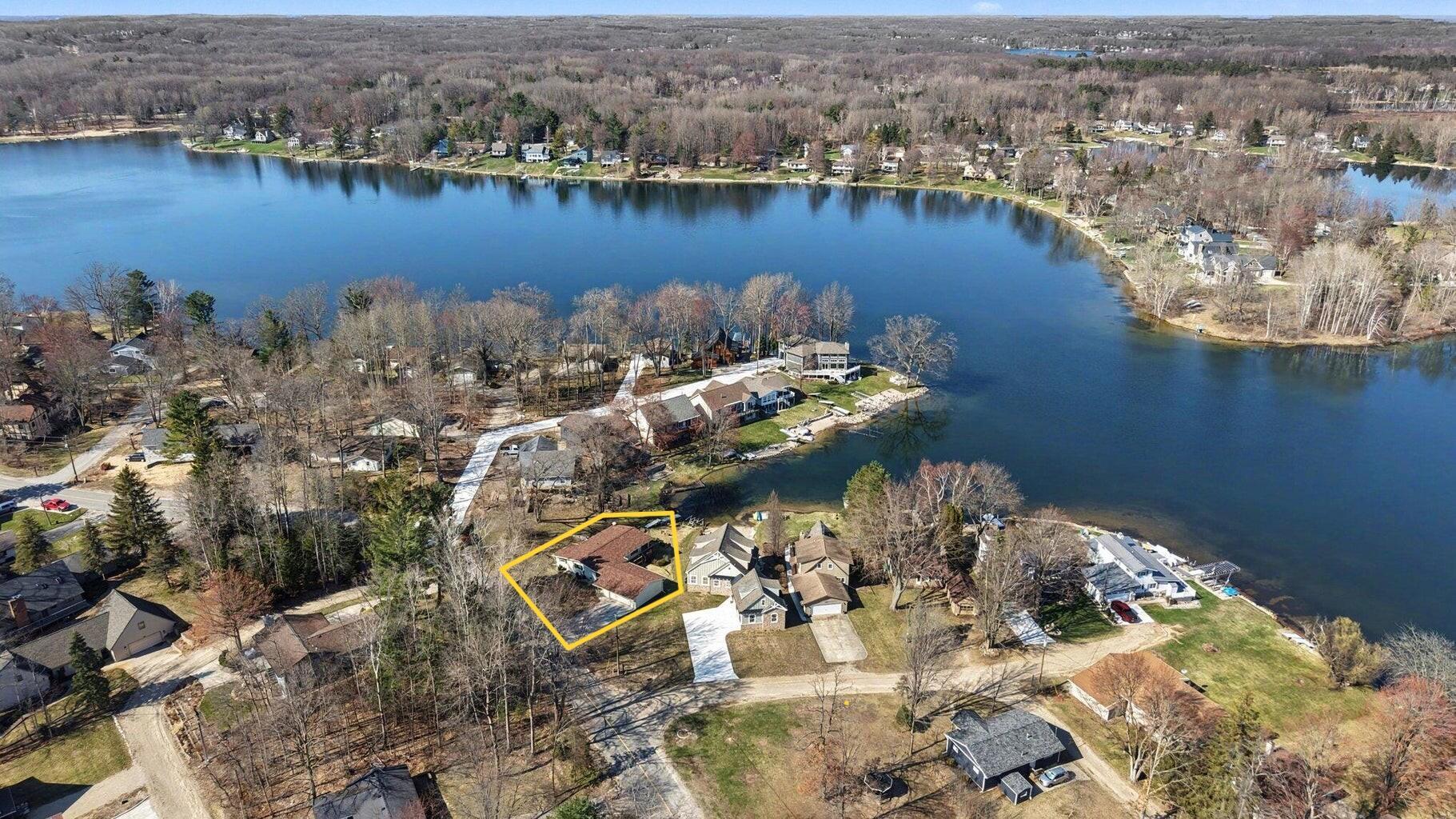 Image 1: 7788 W Royal Waterfront
