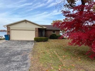 50416 E Lakeshore Drive