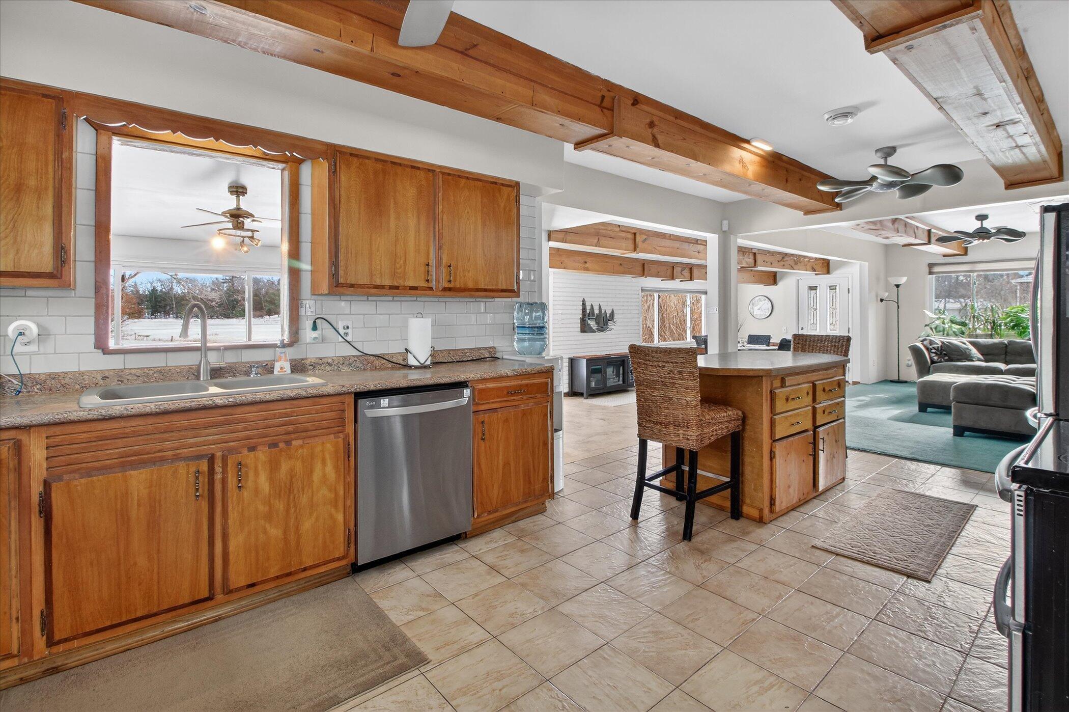 Image 2: 16-7364-Central-Ave-WindowStill